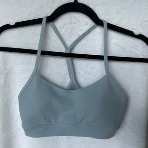 Lululemon Flow Y Nulu Bra blue lien size 6 NO TAG